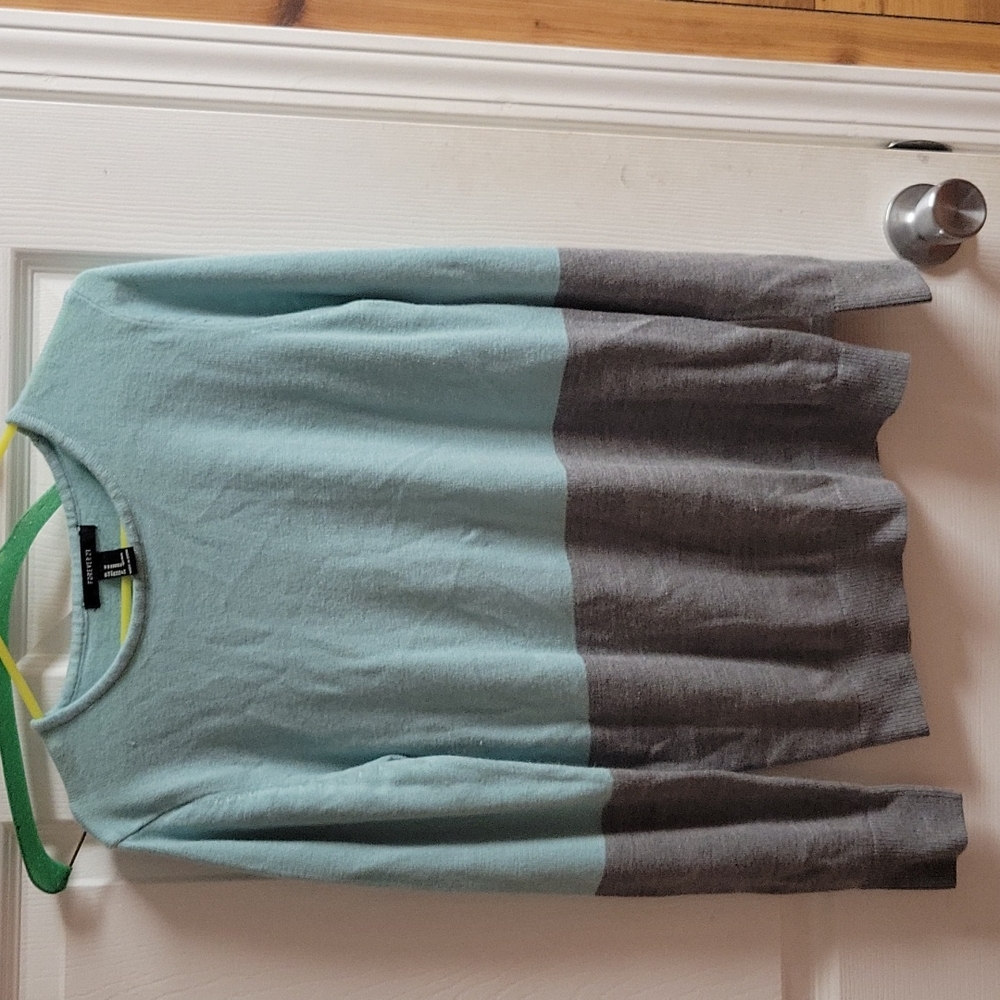 Forever 21 light sweater